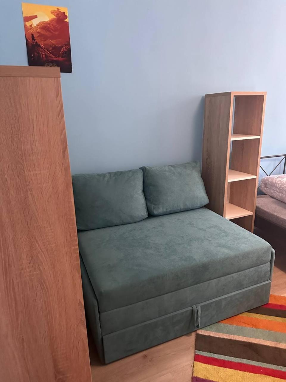 Біля Залізничного Вокзалу Вулиця Олени Степанівни 33Б Apartamento Lviv Exterior foto